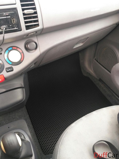 Автомобильные коврики Nissan Micra II (K11) (1992 - 2003)